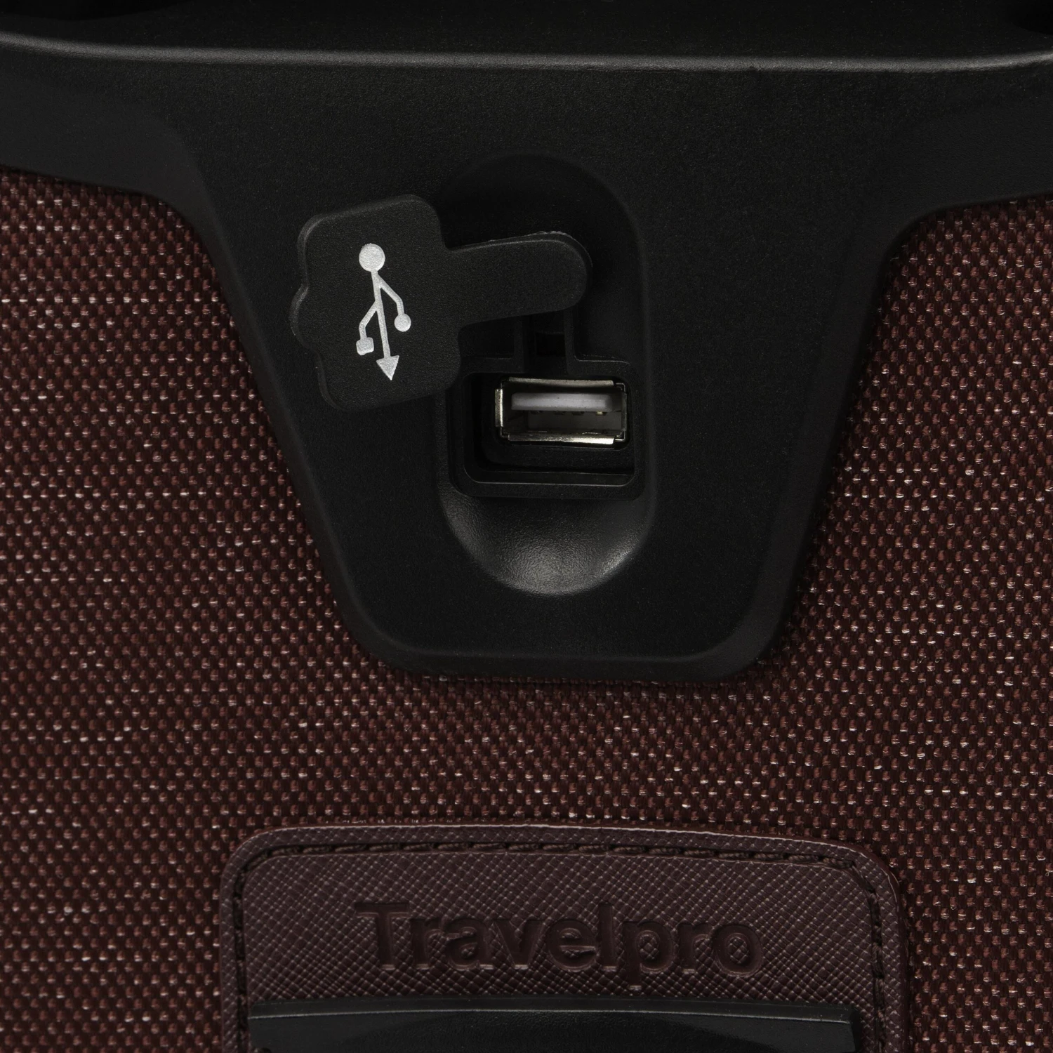 TravelPro Platinum Elite 21" 4-Wheel Carry-On Luggage 7 TravelPro Platinum Elite 21" 4-Wheel Carry-On Luggage - Image 7