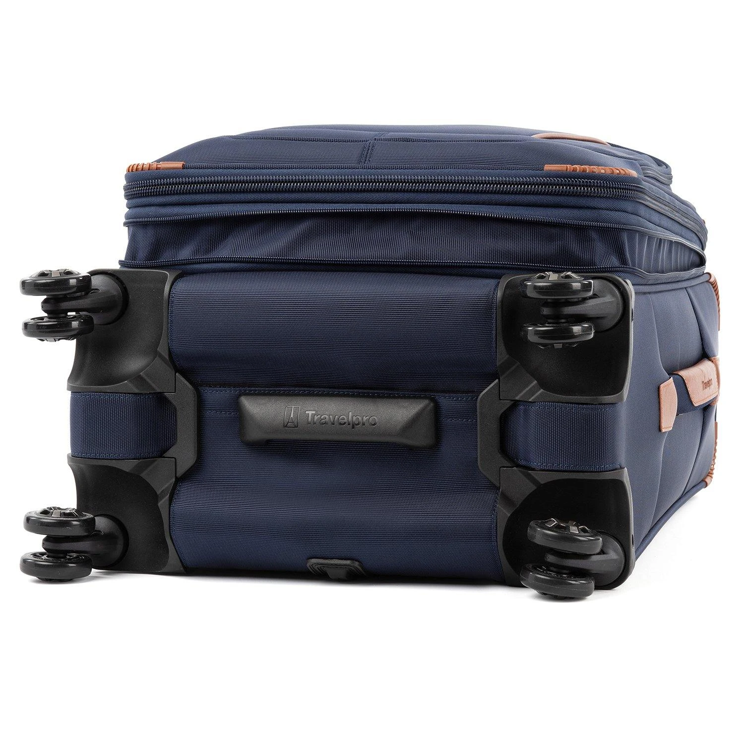 Travelpro Crew Versapack Max Carry-On Exp Spinner 9 Travelpro Crew Versapack Max Carry-On Exp Spinner - Image 9
