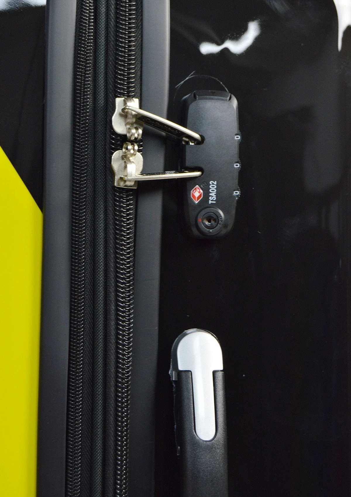 ATM Luggage Smiley Classic 3-Piece Set By 3 ATM Luggage Smiley Classic 3-Piece Set By - Image 3