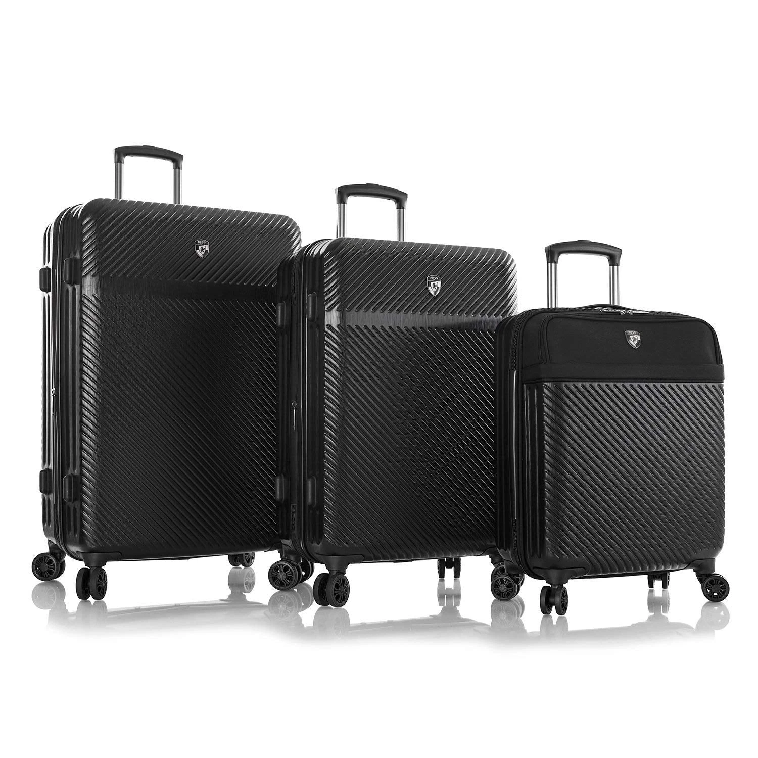 Heys America Charge-a-Weigh 3 Piece Set (21/25/29) 4-Wheel Luggage Sets 1 Heys America Charge-a-Weigh 3 Piece Set (21/25/29) 4-Wheel Luggage Sets