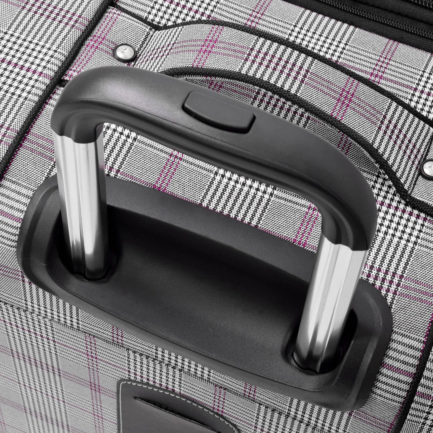 London Fog Knightsbridge 29" 4-Wheel Large Luggage 14 London Fog Knightsbridge 29" 4-Wheel Large Luggage - Image 14