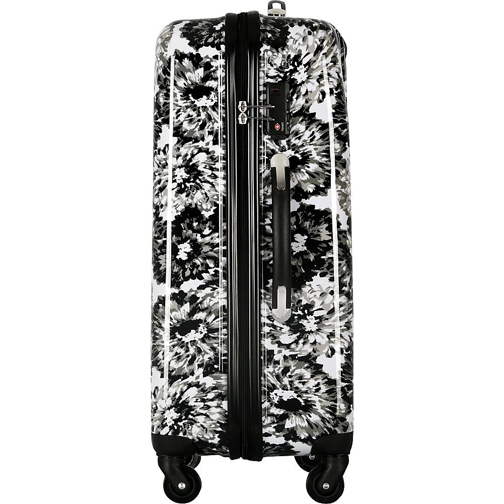 Isaac Mizrahi Boldon Hardside 29-Inch 4-Wheel Spinner 4 Isaac Mizrahi Boldon Hardside 29-Inch 4-Wheel Spinner - Image 4