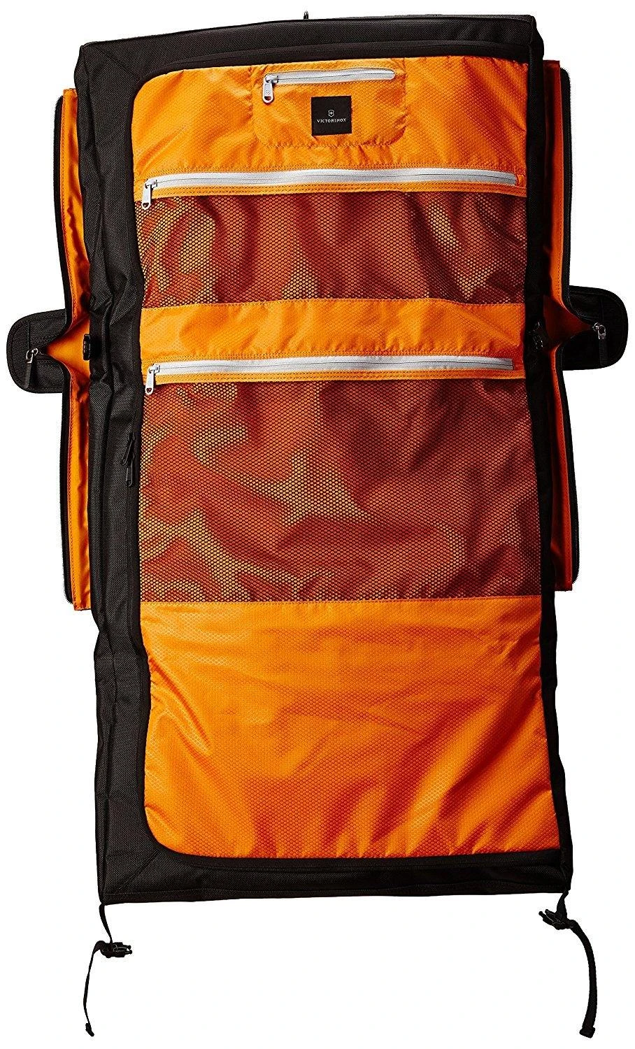 Victorinox Werks Traveler 5.0 Porter Trifold Garment Bag 3 Victorinox Werks Traveler 5.0 Porter Trifold Garment Bag - Image 3