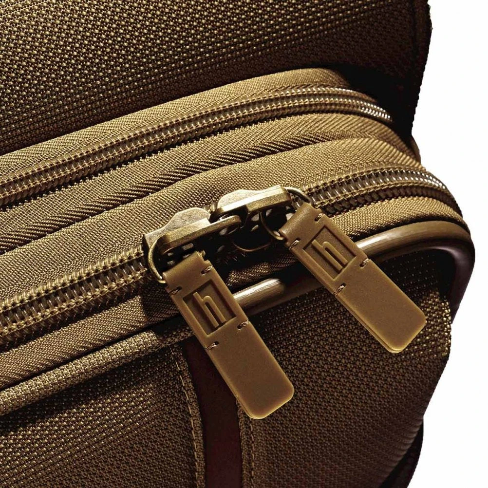 Hartmann Lineaire 2 Piece Set (20"/25") 4-Wheel Luggage Sets 2 Hartmann Lineaire 2 Piece Set (20"/25") 4-Wheel Luggage Sets - Image 2