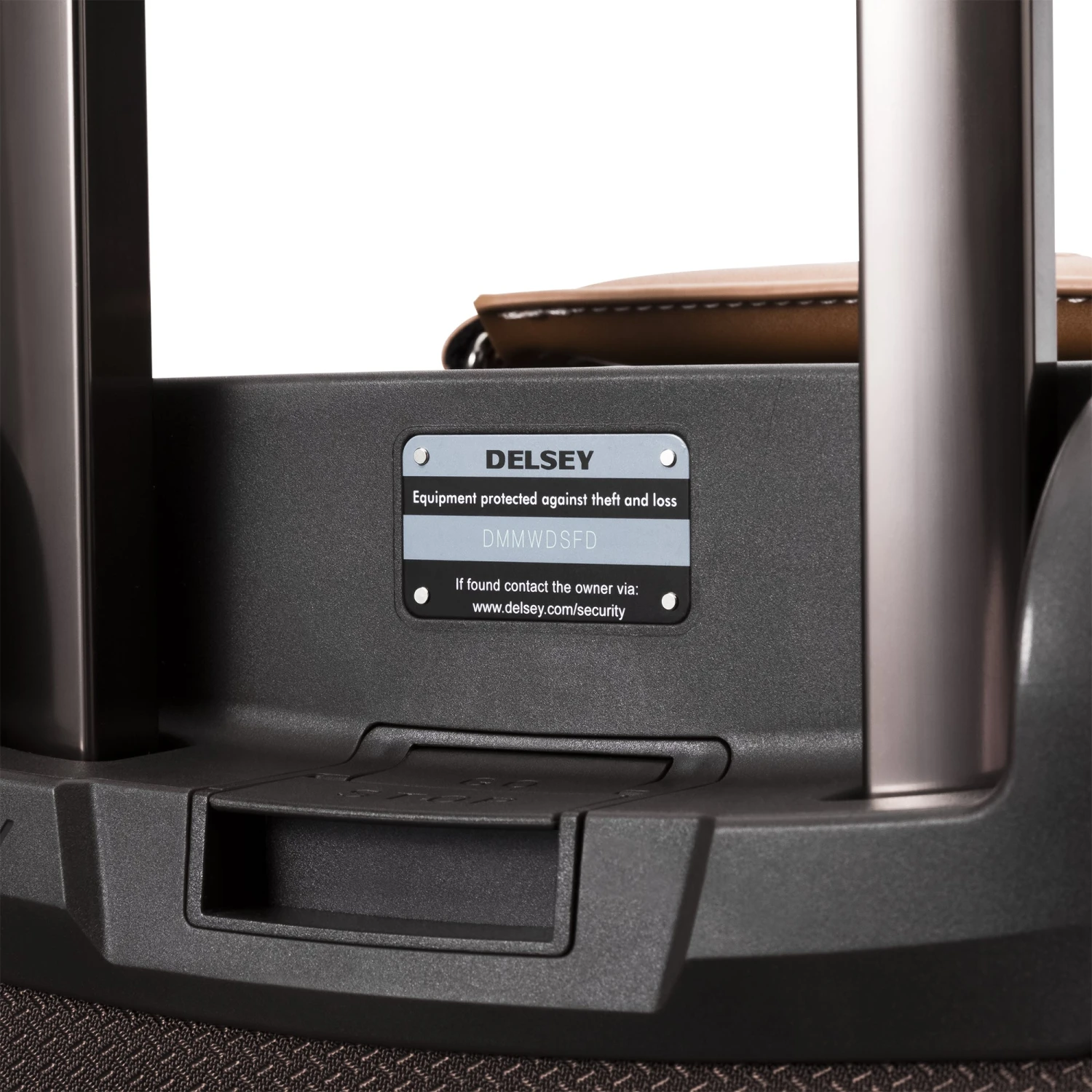 DELSEY Paris Chatelet Soft+ 30" 4-Wheel Large Luggage 8 DELSEY Paris Chatelet Soft+ 30" 4-Wheel Large Luggage - Image 8