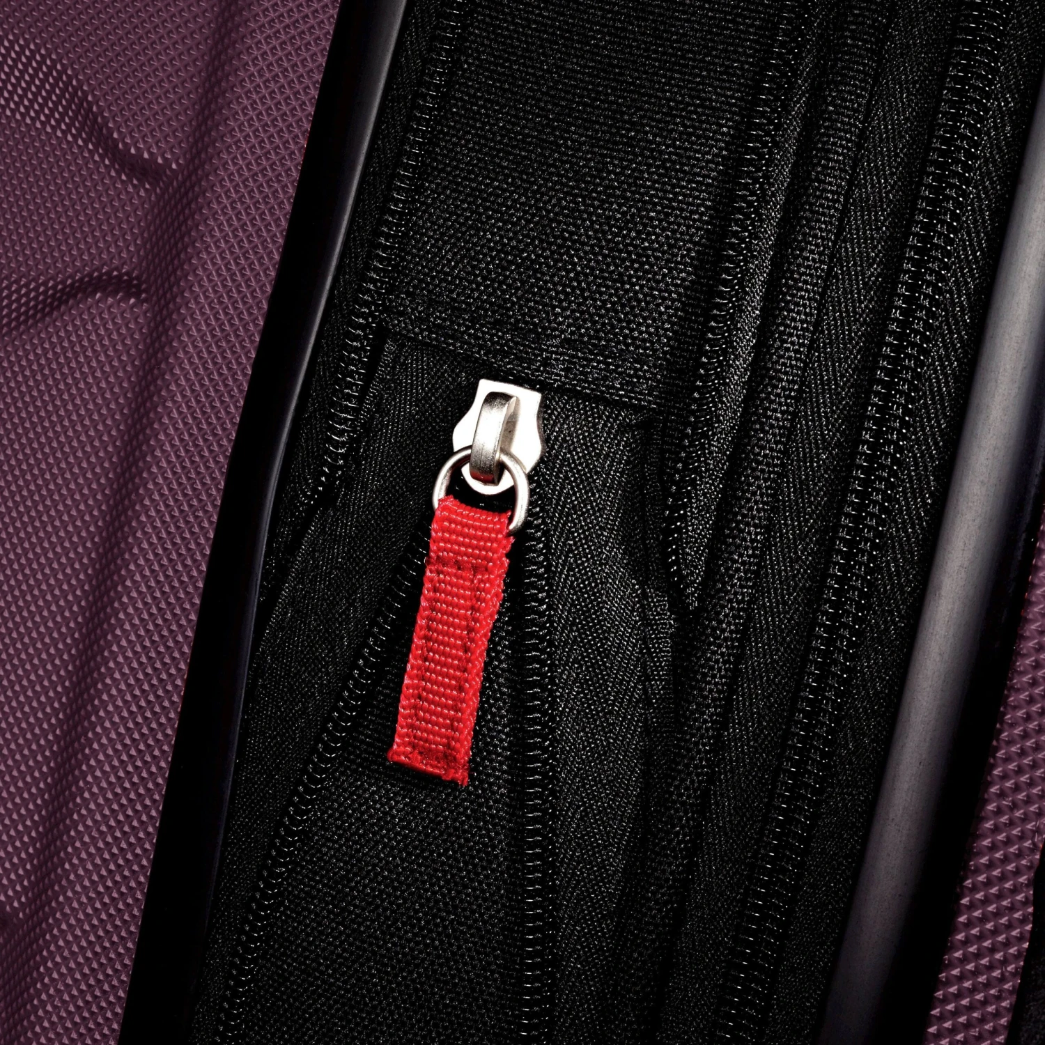 Samsonite Omni PC 2 Piece Set (20"/24") Hardshell 4-Wheel Luggage Sets 2 Samsonite Omni PC 2 Piece Set (20"/24") Hardshell 4-Wheel Luggage Sets - Image 2