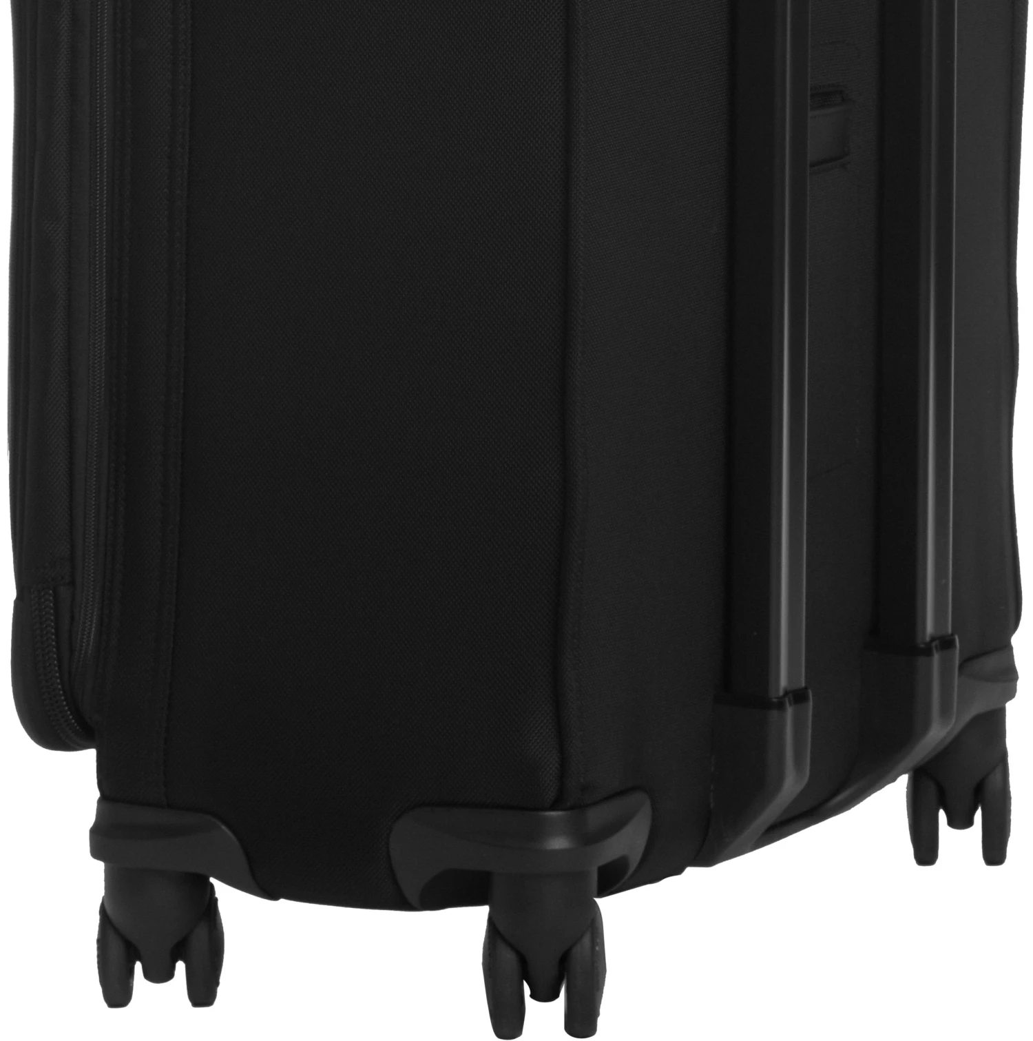 Briggs & Riley Baseline 25" 4-Wheel Medium Luggage 2 Briggs & Riley Baseline 25" 4-Wheel Medium Luggage - Image 2