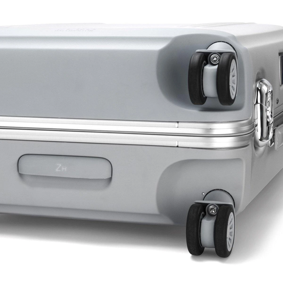ZERO Halliburton Pursuit Aluminum Hardside Travel Case 19 ZERO Halliburton Pursuit Aluminum Hardside Travel Case - Image 19