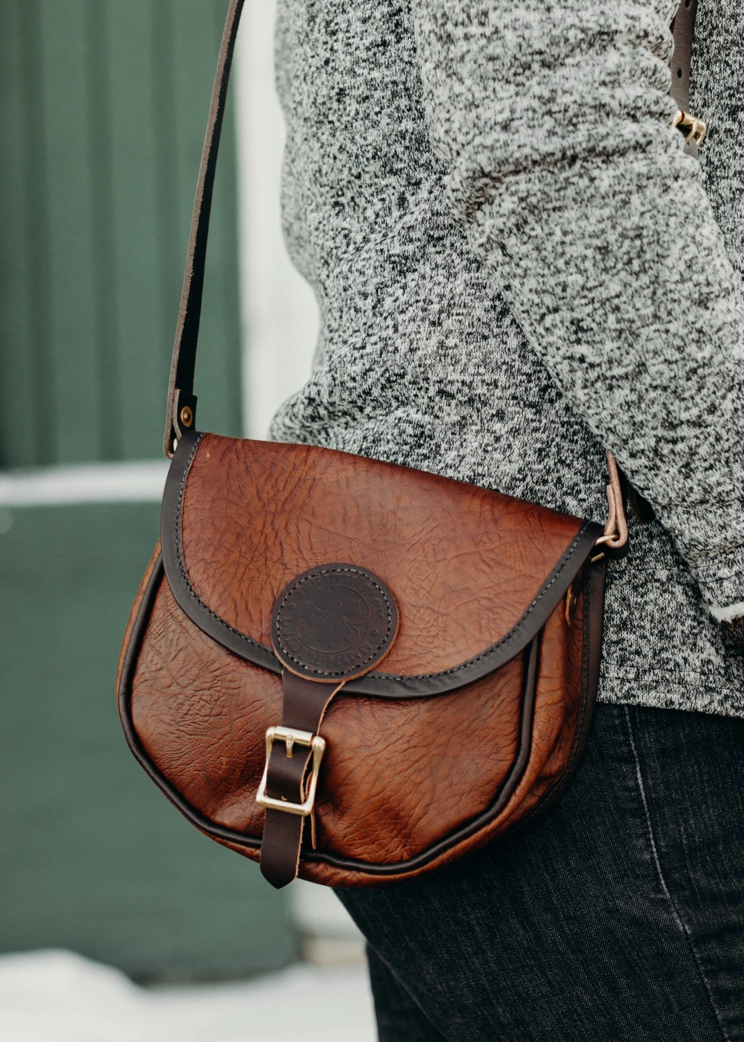 Duluth Pack Bison Leather Shell Purse, Medium 4 Duluth Pack Bison Leather Shell Purse, Medium - Image 4