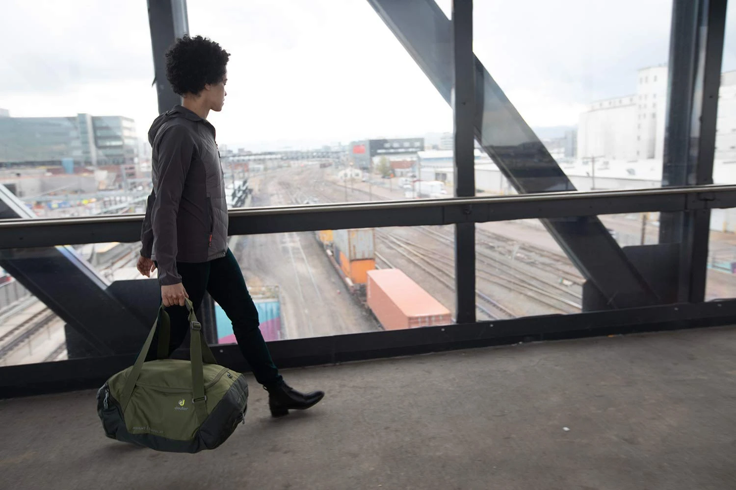 Deuter Aviant Duffel Bag 9 Deuter Aviant Duffel Bag - Image 9