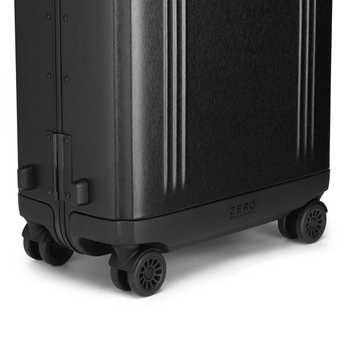 ZERO Halliburton Pursuit Aluminum Hardside Travel Case 4 ZERO Halliburton Pursuit Aluminum Hardside Travel Case - Image 4