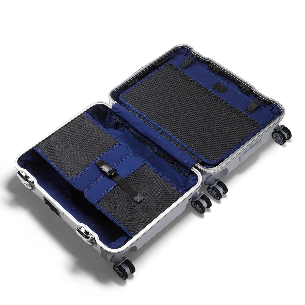 ZERO Halliburton Pursuit Aluminum Hardside Travel Case 18 ZERO Halliburton Pursuit Aluminum Hardside Travel Case - Image 18