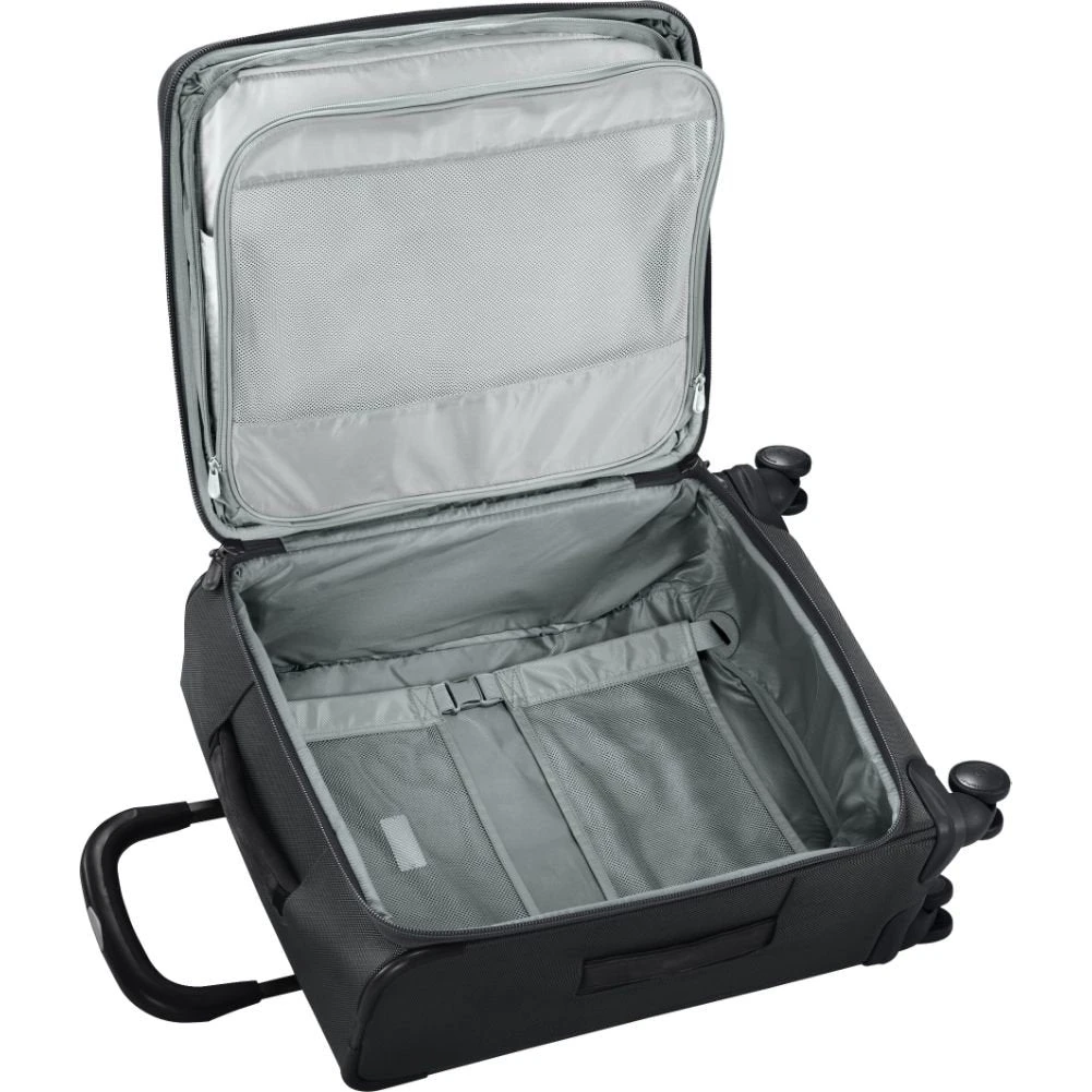 Briggs & Riley Baseline Spinner Carry On 4 Briggs & Riley Baseline Spinner Carry On - Image 4