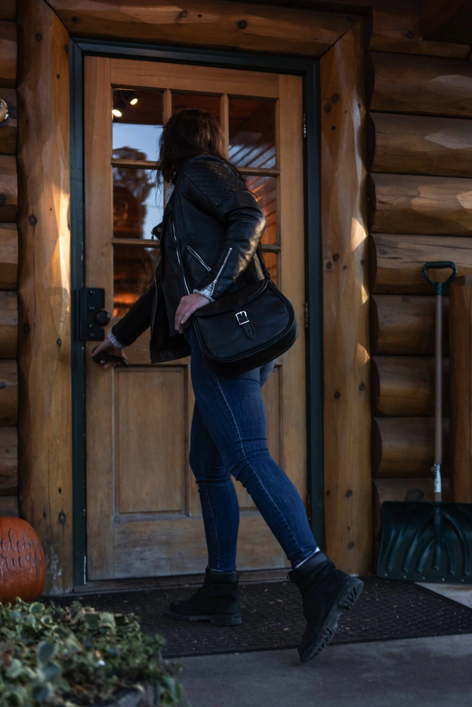 Duluth Pack #100 Classic Leather Purse 3 Duluth Pack #100 Classic Leather Purse - Image 3