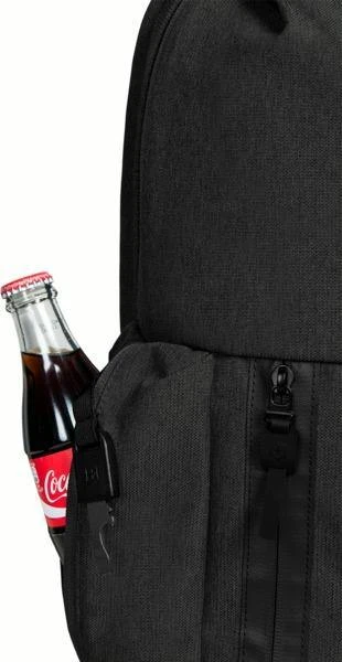 Victorinox Altmont Classic Deluxe Laptop Backpack With Bottle Opener 2 Victorinox Altmont Classic Deluxe Laptop Backpack With Bottle Opener - Image 2