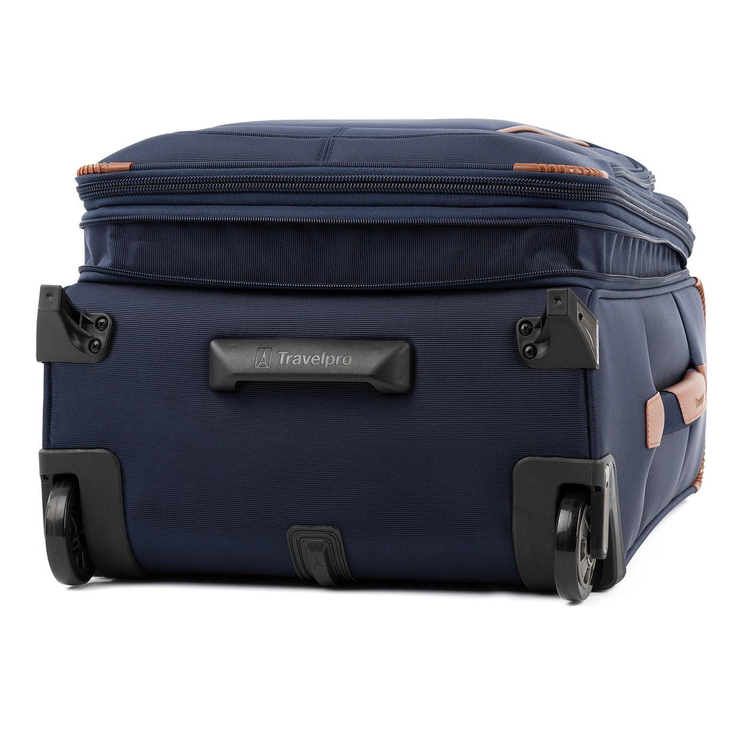 TravelPro Crew Versapack 21" 2-Wheel Carry-On Luggage 14 TravelPro Crew Versapack 21" 2-Wheel Carry-On Luggage - Image 14