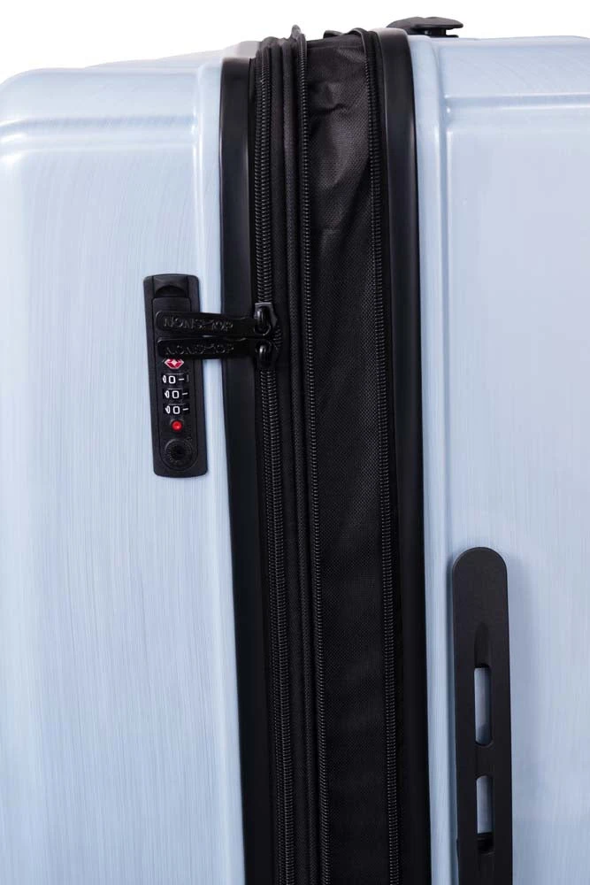 NONSTOP New York Elite Lightweight Expandable 3 Piece Spinner (20/24/28) Set With 3 Packing Cubes 19 NONSTOP New York Elite Lightweight Expandable 3 Piece Spinner (20/24/28) Set With 3 Packing Cubes - Image 19