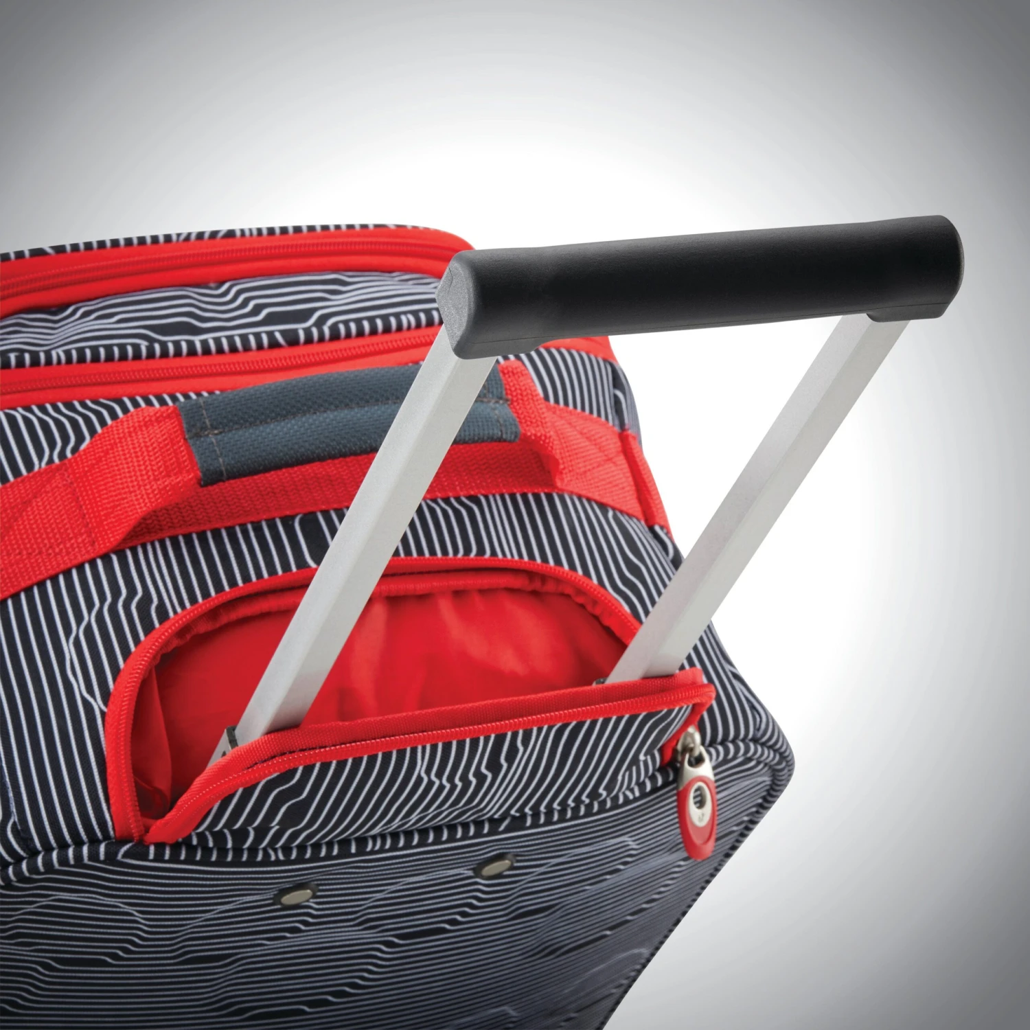 American Tourister Disney Luggage 4-Piece Set 7 American Tourister Disney Luggage 4-Piece Set - Image 7