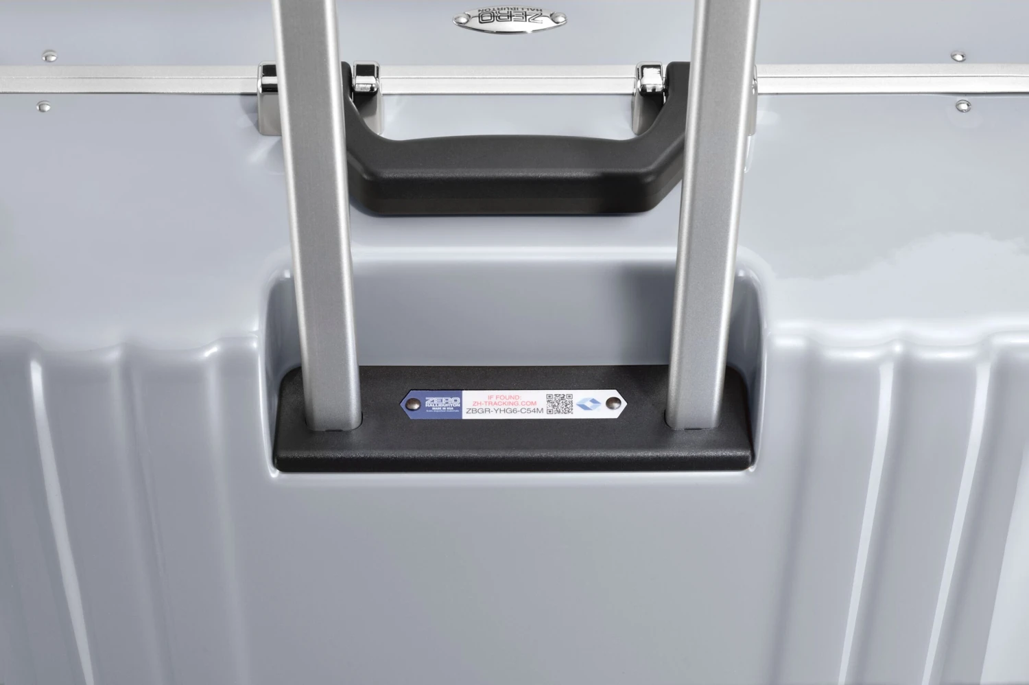 ZERO Halliburton Classic Polycarbonate 2.0 30" 4-Wheel Large Luggage 11 ZERO Halliburton Classic Polycarbonate 2.0 30" 4-Wheel Large Luggage - Image 11