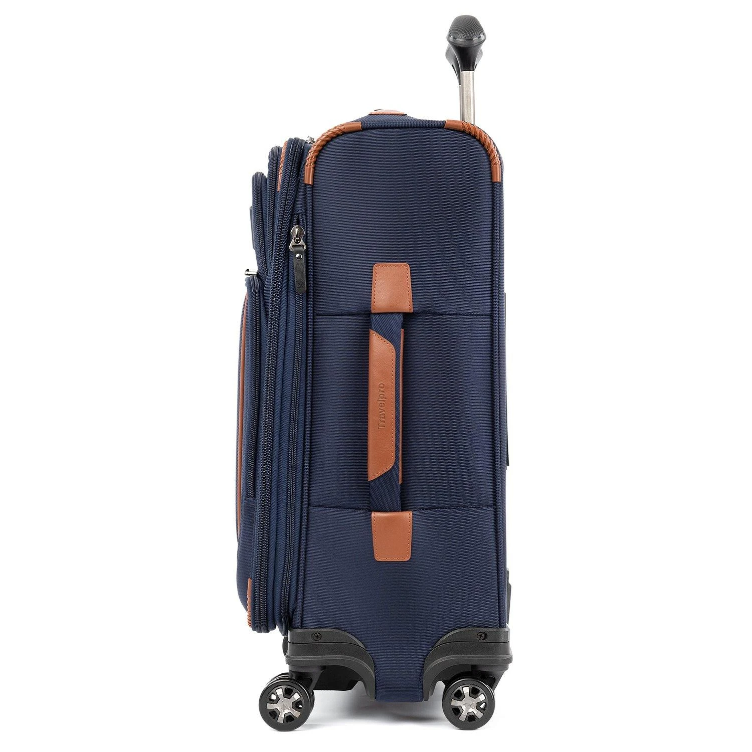 Travelpro Crew Versapack Max Carry-On Exp Spinner 12 Travelpro Crew Versapack Max Carry-On Exp Spinner - Image 12