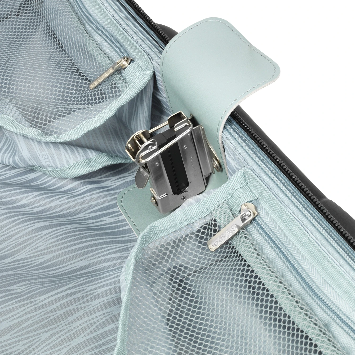 Ricardo Beverly Hills Mar Vista 2.0 43" Rolling Garment Bag 4 Ricardo Beverly Hills Mar Vista 2.0 43" Rolling Garment Bag - Image 4