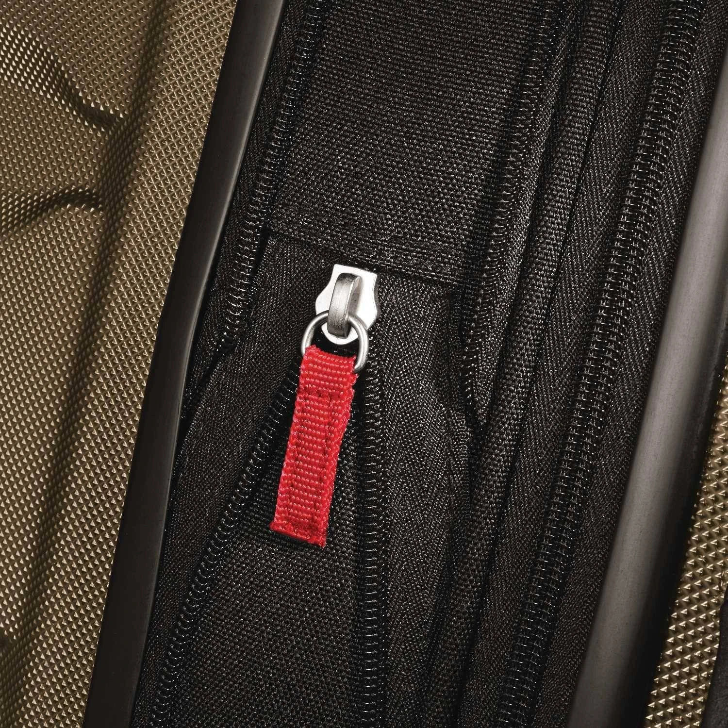 Samsonite Omni PC 24" Hardshell 4-Wheel Medium Luggage 9 Samsonite Omni PC 24" Hardshell 4-Wheel Medium Luggage - Image 9