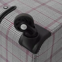 London Fog Knightsbridge 29" 4-Wheel Large Luggage 35 London Fog Knightsbridge 29" 4-Wheel Large Luggage -Luggage Promotion Store d2d962279880d29e212f364a4838e460d3339abf3c01bd90df22a57bcf056a21 6db26d4b c264 41f3 875d 592bc9c93171