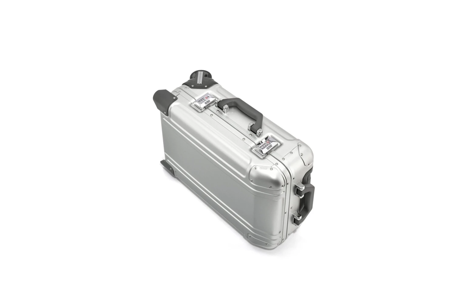 ZERO Halliburton GEO Aluminum 3.0 21" International Carry-On 2-Wheel International Carry-On Luggage 8 ZERO Halliburton GEO Aluminum 3.0 21" International Carry-On 2-Wheel International Carry-On Luggage - Image 8