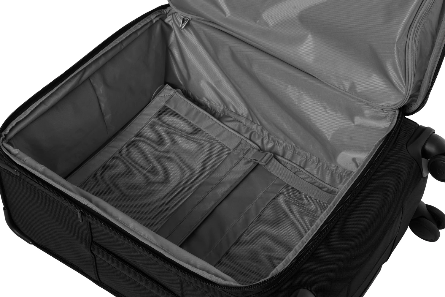 Briggs & Riley Baseline 25" 4-Wheel Medium Luggage 3 Briggs & Riley Baseline 25" 4-Wheel Medium Luggage - Image 3