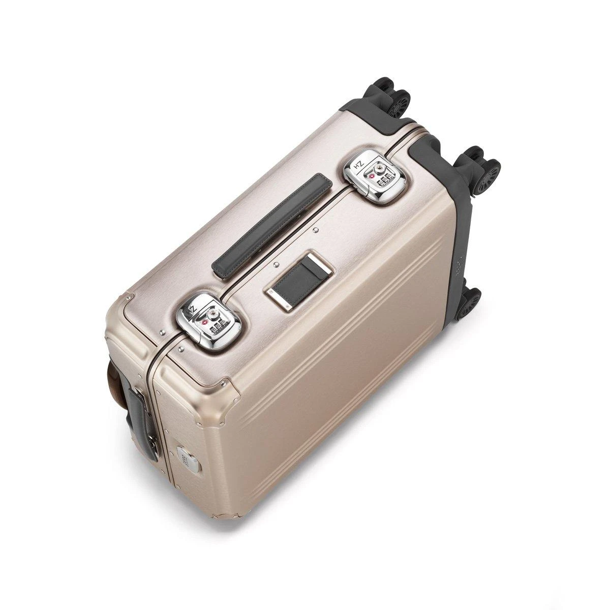 ZERO Halliburton Pursuit Aluminum Hardside Travel Case 14 ZERO Halliburton Pursuit Aluminum Hardside Travel Case - Image 14