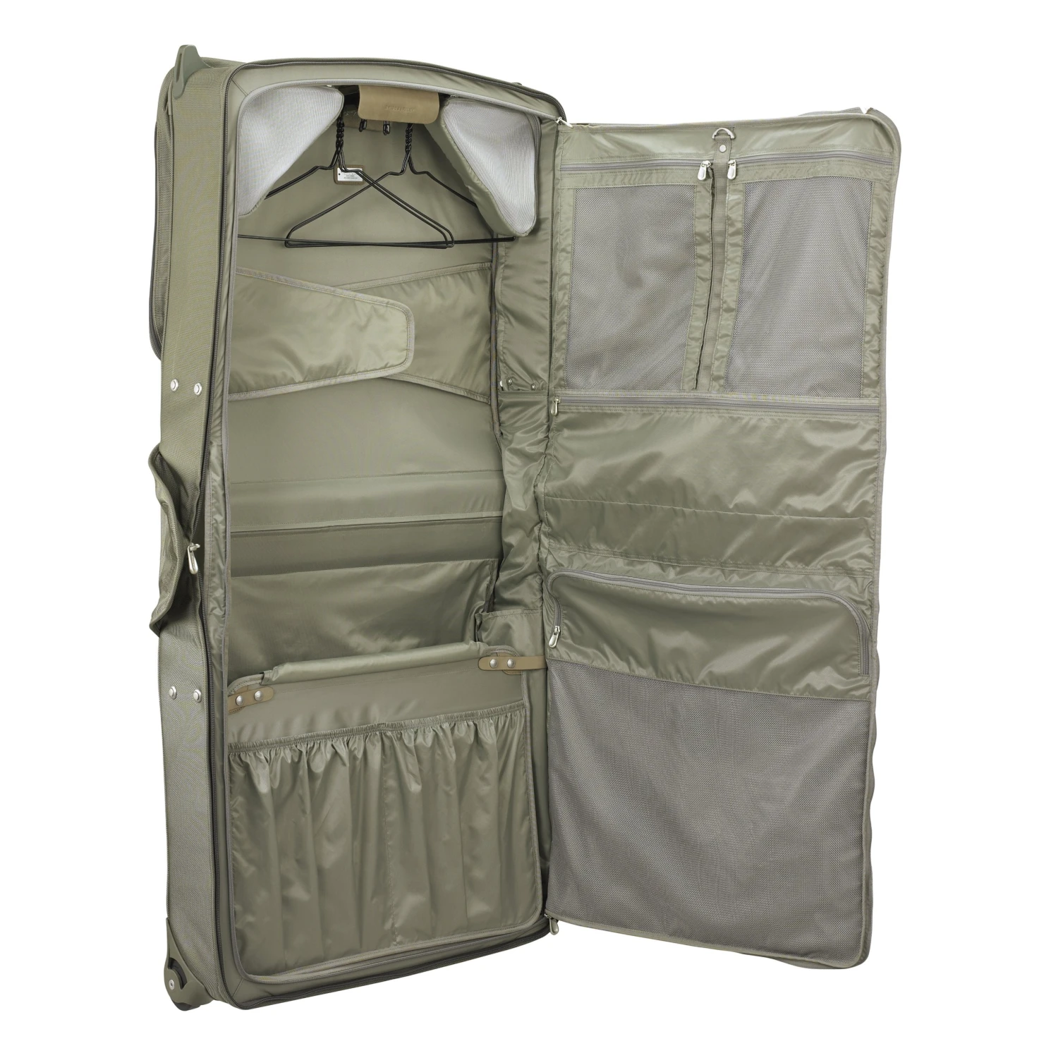 Briggs & Riley Baseline Wheeled Wardrobe Bag 12 Briggs & Riley Baseline Wheeled Wardrobe Bag - Image 12