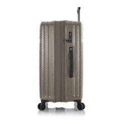 Heys America Charge-a-Weigh 30" 4-Wheel Large Luggage 21 Heys America Charge-a-Weigh 30" 4-Wheel Large Luggage -Luggage Promotion Store f31c136a9c09bde93e412127843e4efc360891263c1911b1899a54263c7e555c 0075ae0b 744d 4788 ad12 ff51e1bd60de
