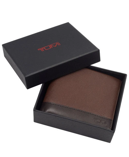 TUMI Rivington Global Center Flip ID 9 TUMI Rivington Global Center Flip ID - Image 9